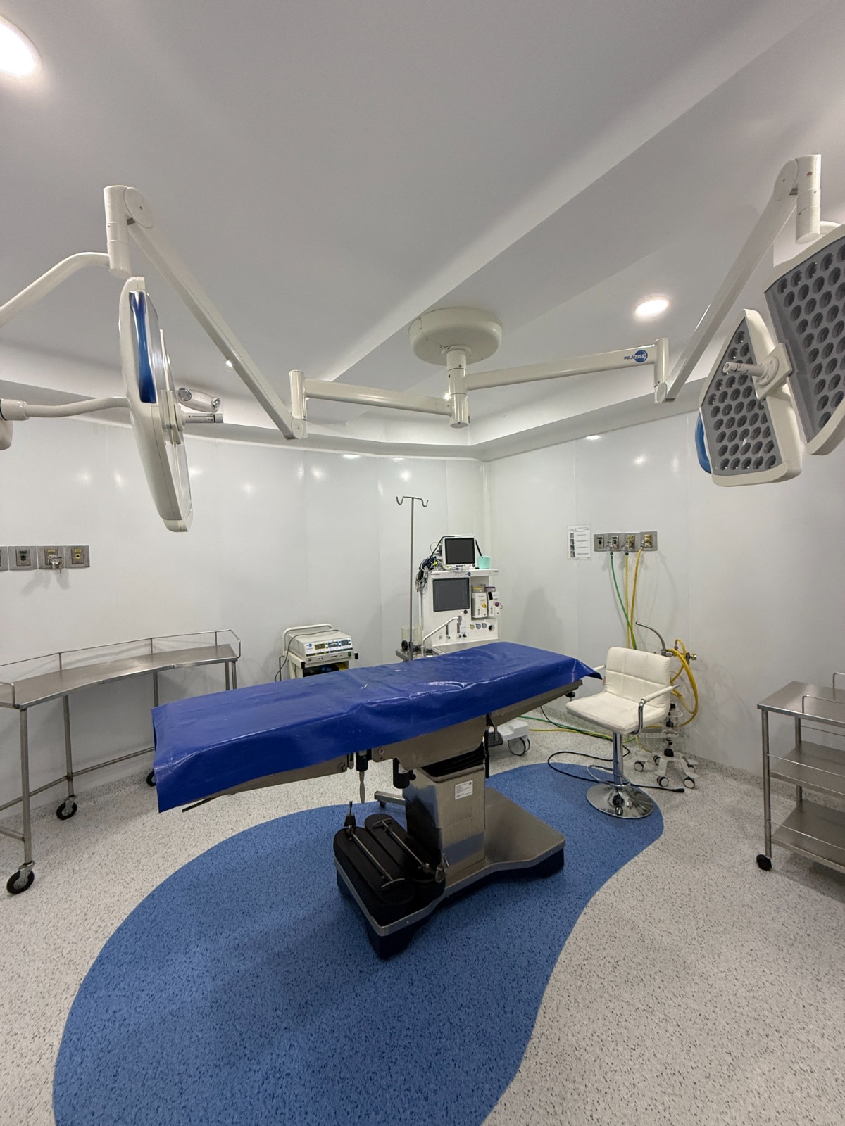 Quirófano MIT Medical Tower — cirugía plástica